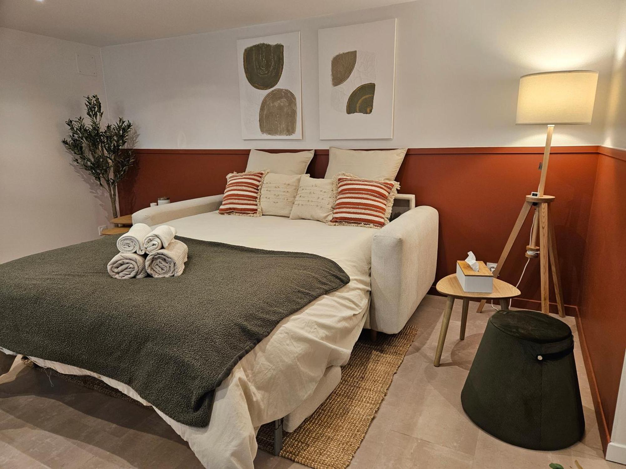 Elegante Escale A Orly Apartment Екстериор снимка